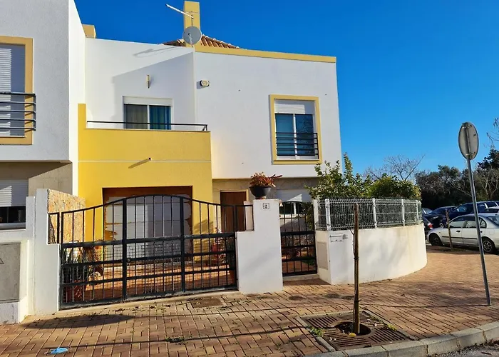 Do Limao تافيرا