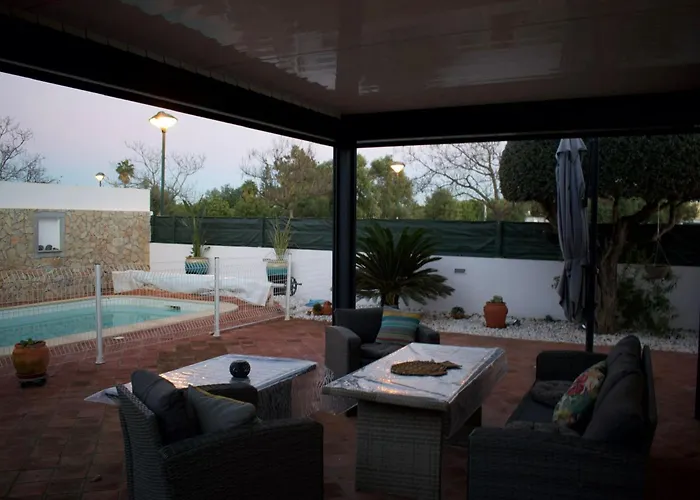 Do Limao تافيرا